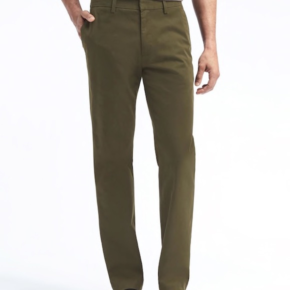 banana republic emerson chino